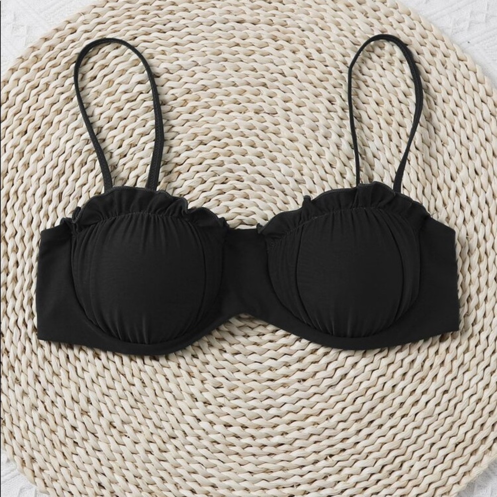 Frill Underwire Bikini Top